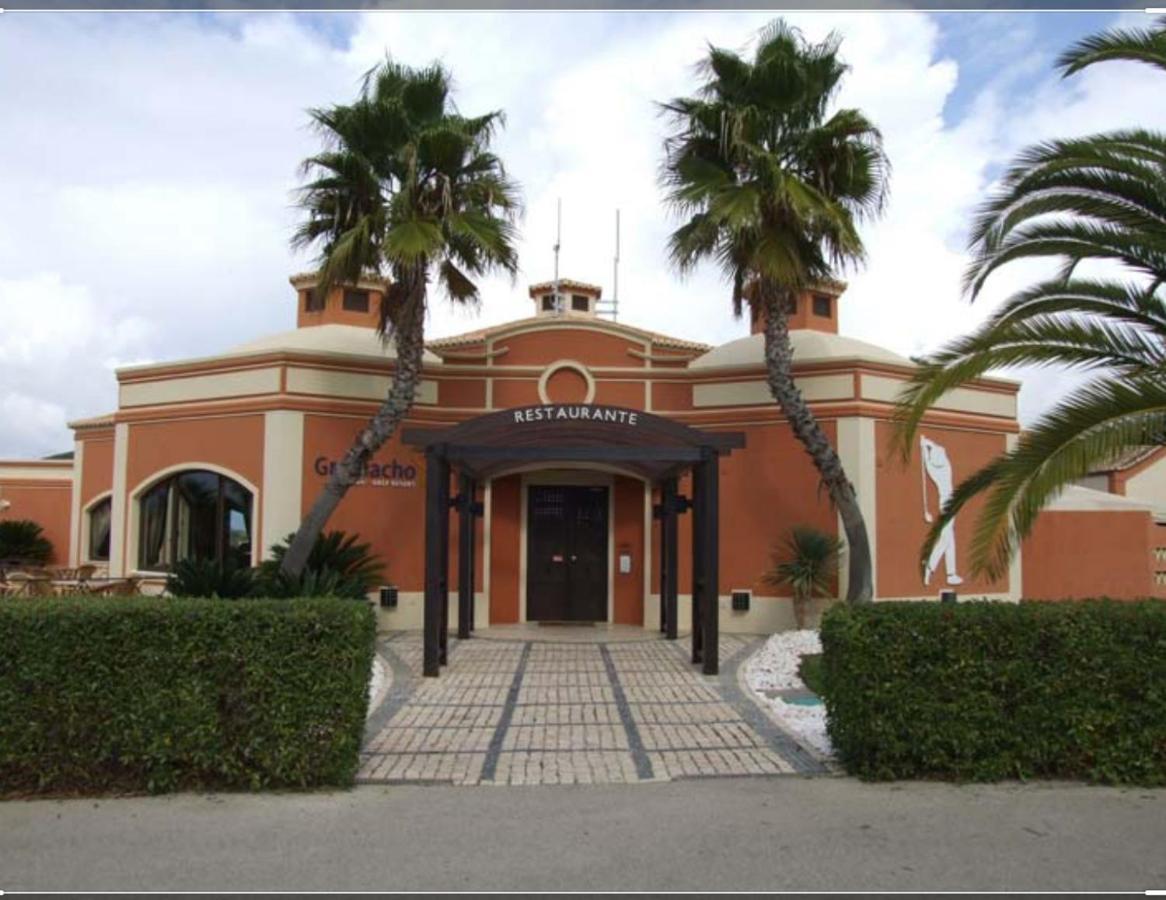 2Bedroom Bungalow Heated Shared Pool ,Near Carvoeiro And Ferrugudo Esterno foto