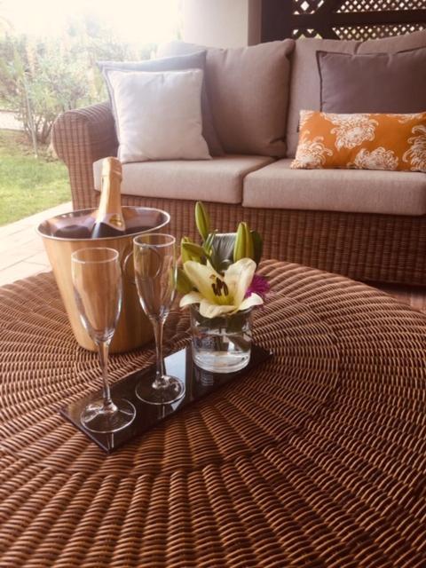 2Bedroom Bungalow Heated Shared Pool ,Near Carvoeiro And Ferrugudo Esterno foto